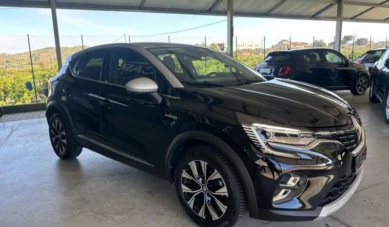 
								RENAULT CAPTUR 1.0 TCE TECHNO 90CV full									
