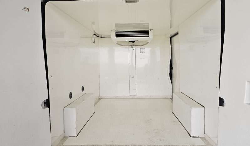 
								FIAT DUCATO 2.3MJT 120CV ISOTERMICO full									