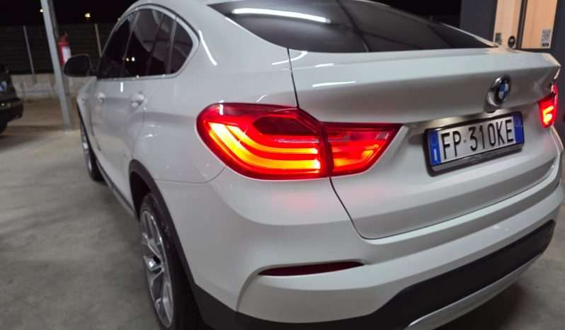 
								BMW X4 258CV XDRIVE XLINE 04/2018 full									