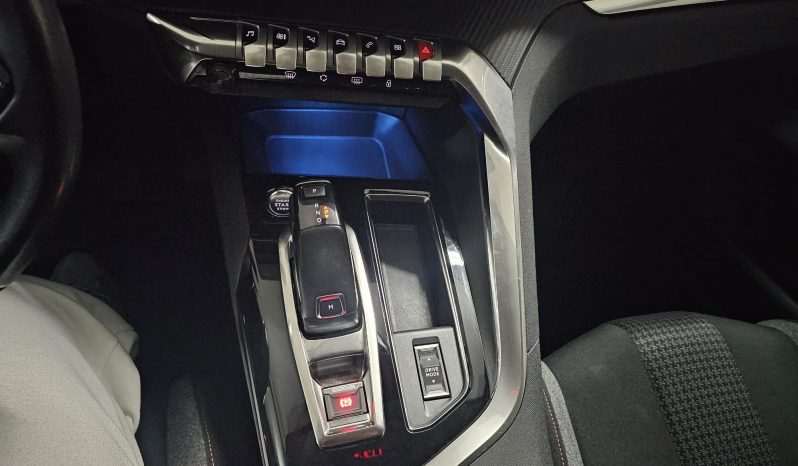 
								PEUGEOT 3008 1.5HDI 130CV ACTIVE 2021 full									
