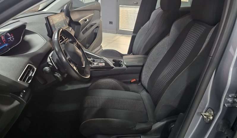 
								PEUGEOT 3008 1.5HDI 130CV ACTIVE 2021 full									