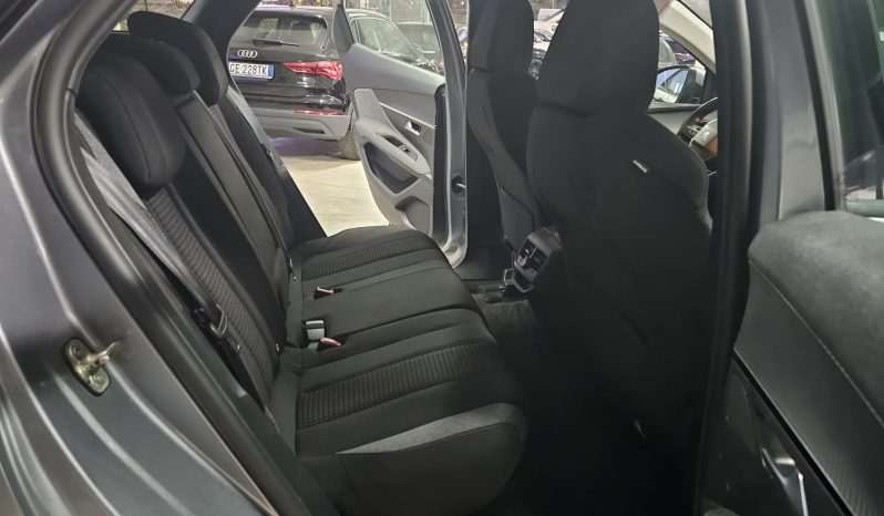 
								PEUGEOT 3008 1.5HDI 130CV ACTIVE 2021 full									
