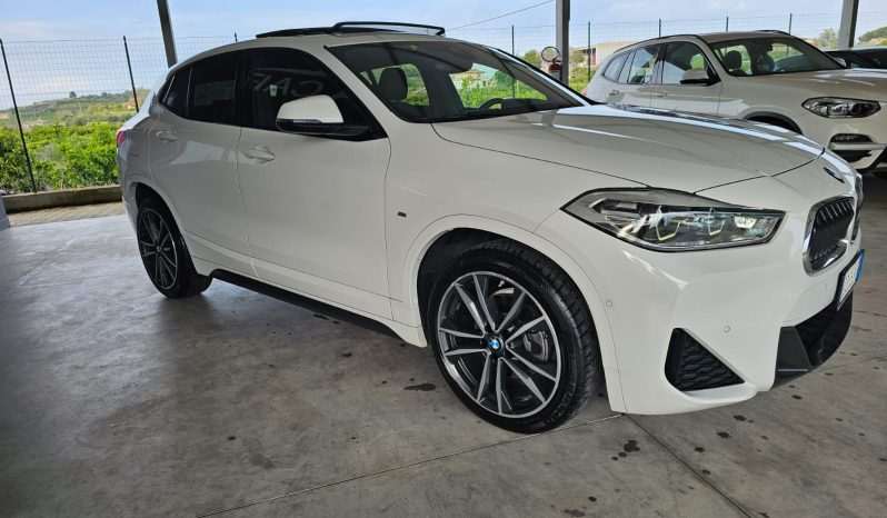 
								BMW X2 18D S DRIVE M SPORT 2021 full									