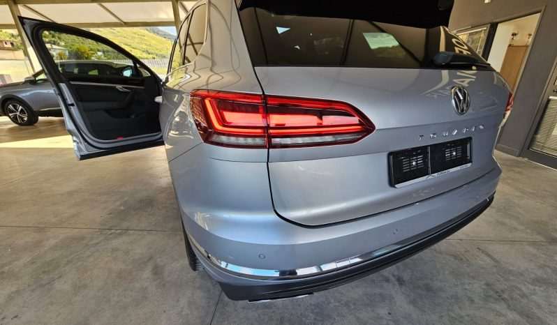 
								VOLKSWAGEN TOUAREG 3.0 V6 TDI ADVANCED 286CV full									