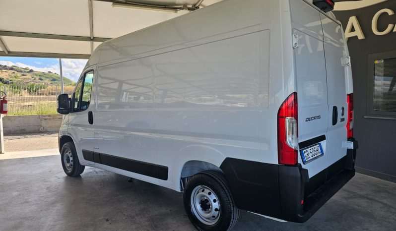
								FIAT DUCATO 2.2 MJT 140CV L2H2 10/2023 full									