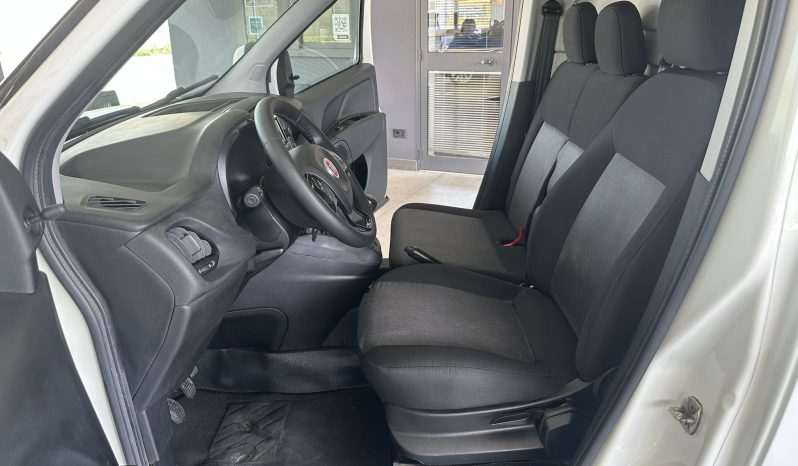 
								FIAT DOBLO’ 1.6 MJT 105CV 3 POSTI 12/2020 full									
