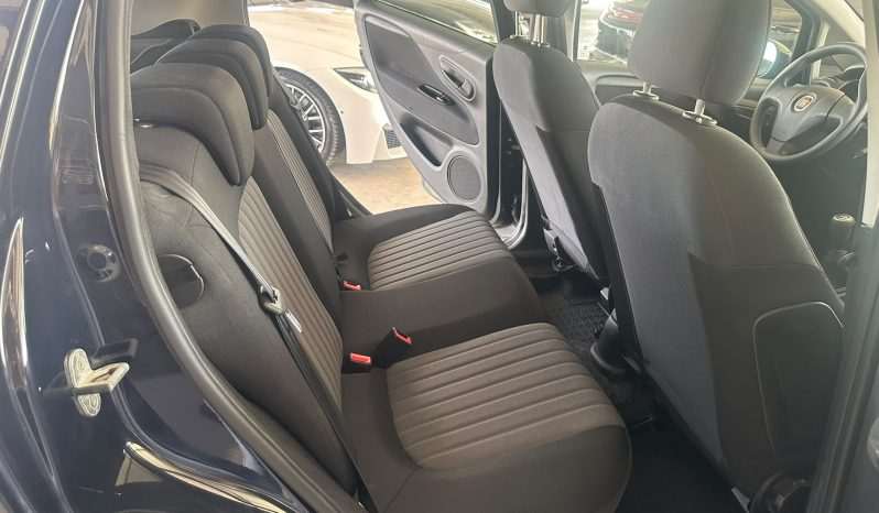 
								FIAT PUNTO 1.3 MJT 95CV 07/2018 full									