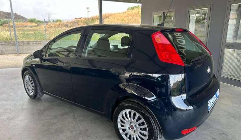 
								FIAT PUNTO 1.3 MJT 95CV 07/2018 full									