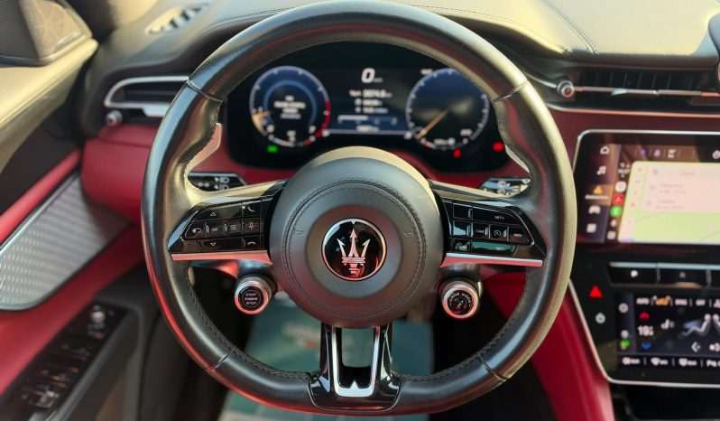
								MASERATI GRECALE 2.0 MHEV GT 300CV full									