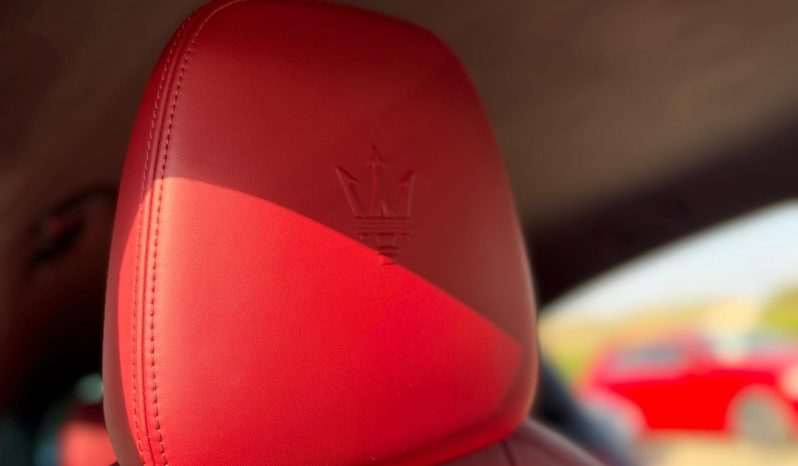 
								MASERATI GRECALE 2.0 MHEV GT 300CV full									