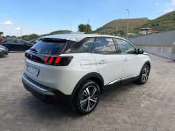 
										PEUGEOT 3008 1.5 HDI 130CV ALLURE full									