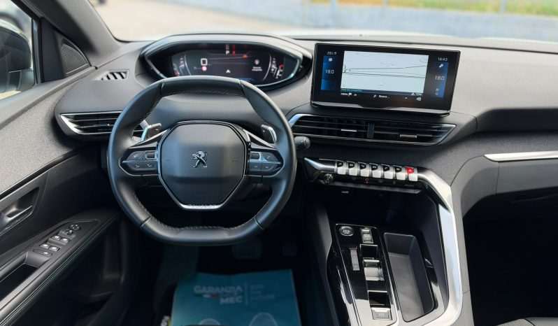 
								PEUGEOT 3008 1.5 HDI 130CV ALLURE full									