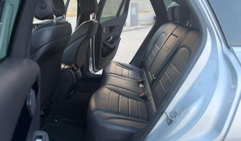 
								MERCEDES GLC 250D 4MATIC SPORT 204CV full									