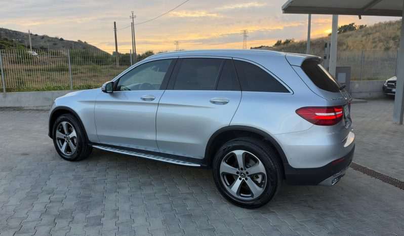 
								MERCEDES GLC 250D 4MATIC SPORT 204CV full									