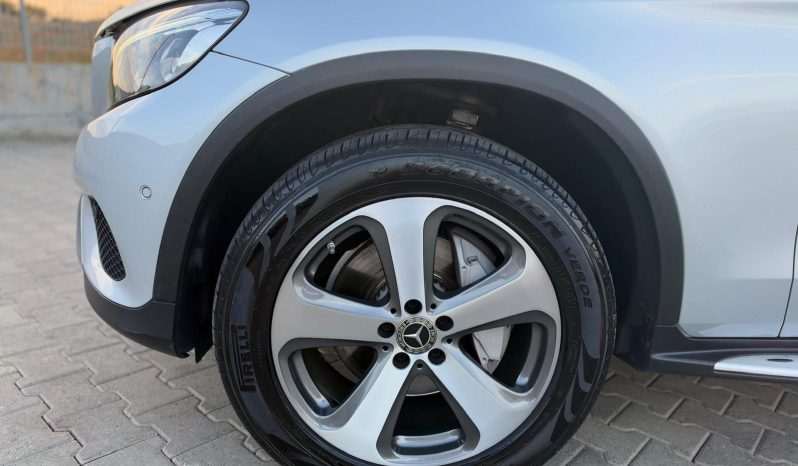 
								MERCEDES GLC 250D 4MATIC SPORT 204CV full									