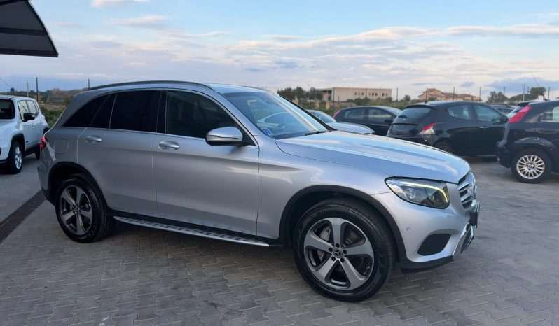 
								MERCEDES GLC 250D 4MATIC SPORT 204CV full									